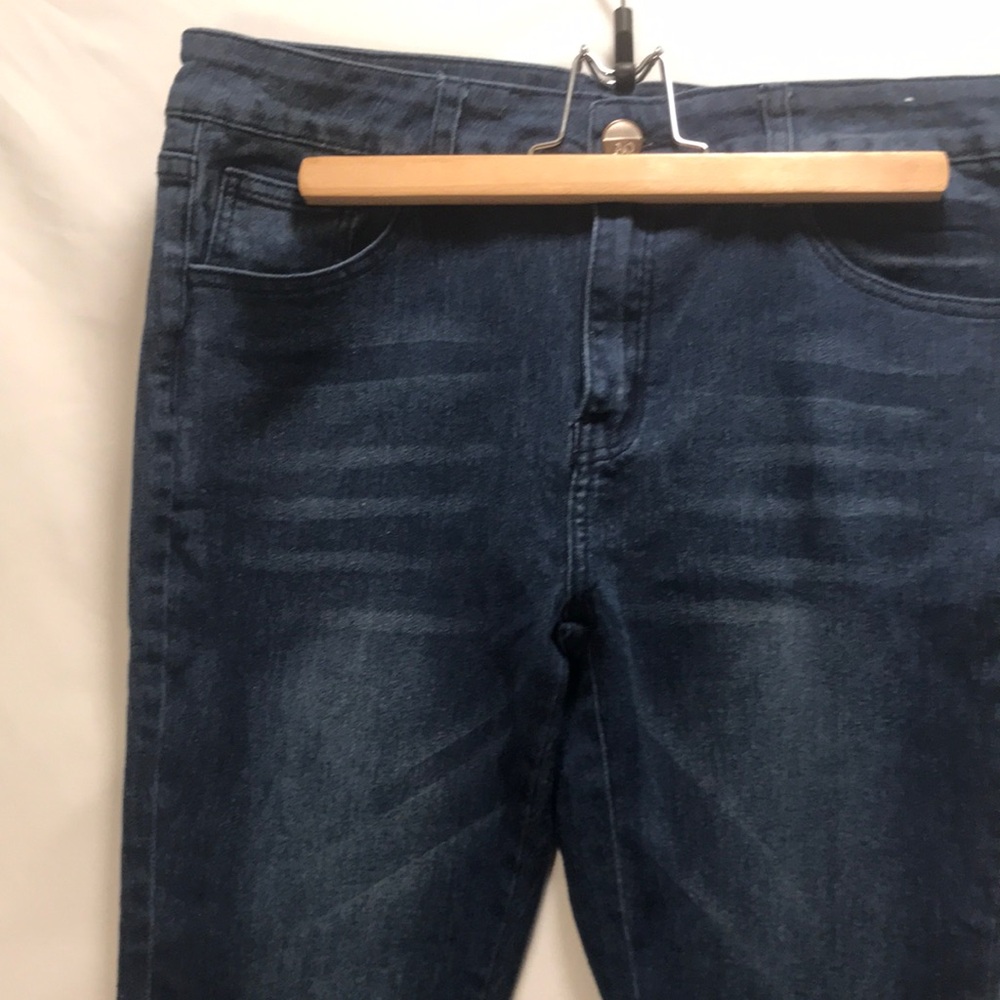 AQ Jeans
